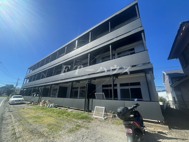 クロノス習志野の外観