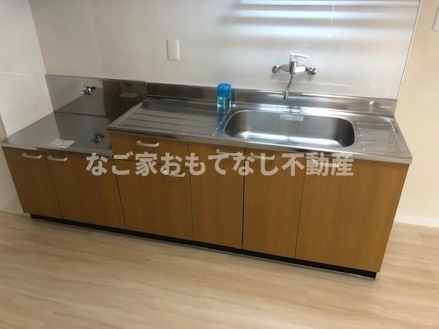 【キッチン】 | ネオ赤城一番