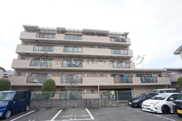 プライムステージの外観