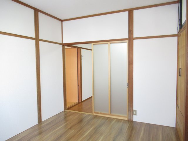 ムツミハイツＢの洋室|スタンダードな洋室です