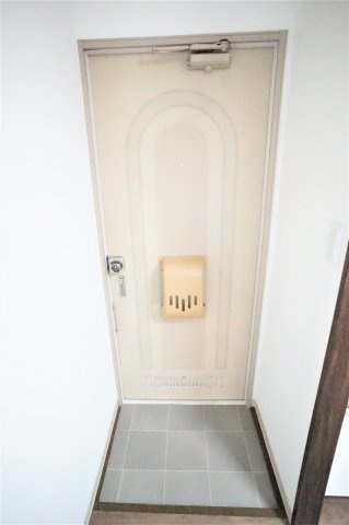 スクエア津田沼の玄関