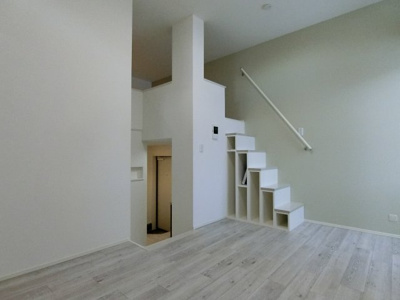 【居間・リビング】 | alpha・the・terrace（アルファ・ザ・テラス）駅南通り