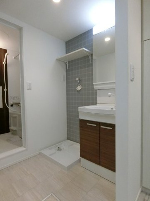 【洗面所】 | alpha・the・terrace（アルファ・ザ・テラス）駅南通り