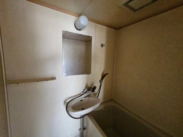 ヴィラ六甲道の洗面所