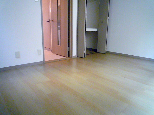 グリーンコートの居間・リビング