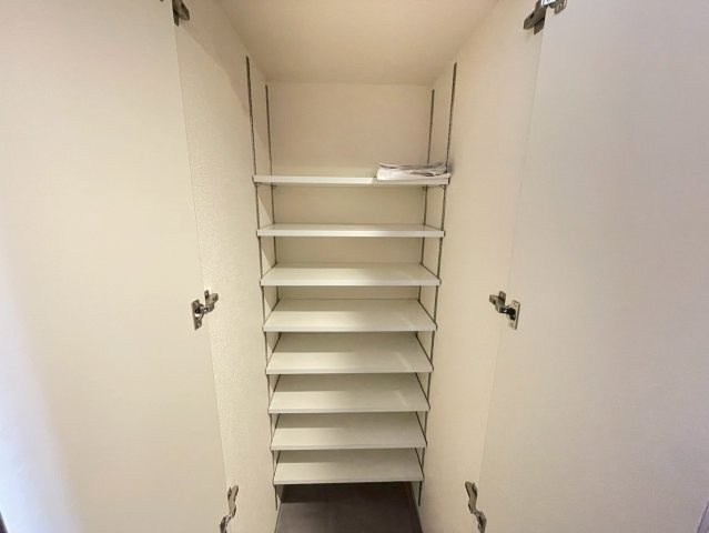 ヴェール近大前( 近畿大学 一人暮らし )の独立洗面台