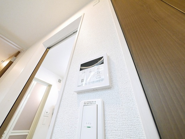 セレーノ東生駒Ｃの設備|給湯スイッチです