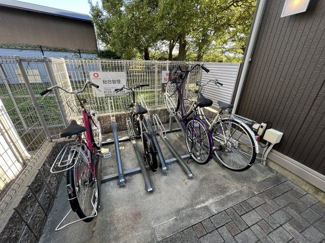 ジュネスのその他共用部分|自転車置場