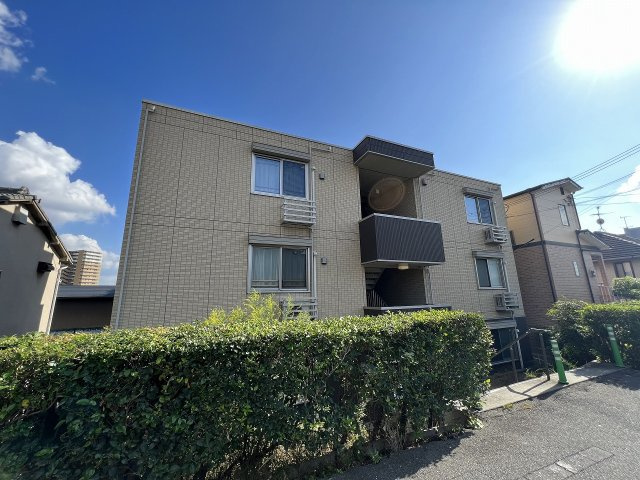 ジュネスの外観