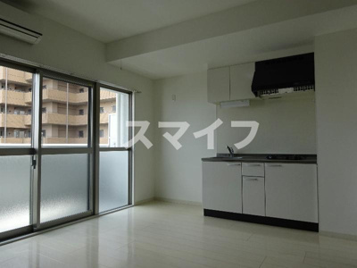 【居間・リビング】 | ベロ クオーレ三国