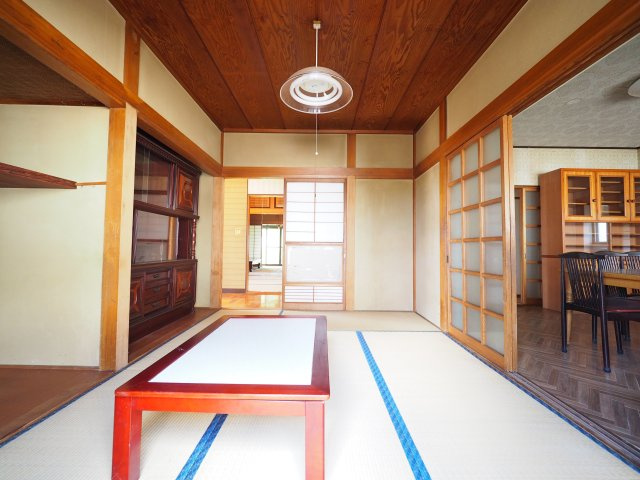 View 10