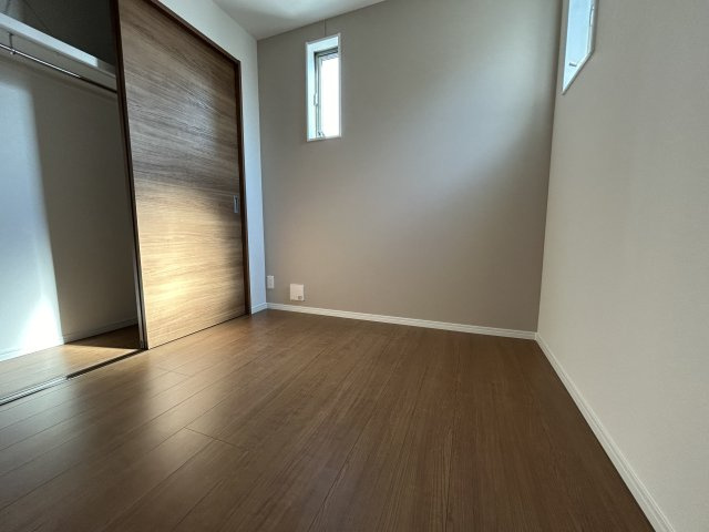 【寝室】Regalest Villa 西川口