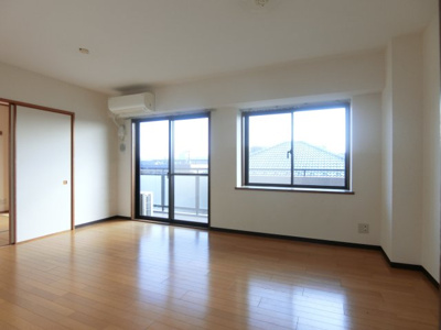 【居間・リビング】 | 滴翠館