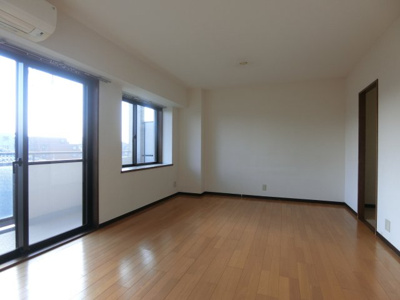 【居間・リビング】 | 滴翠館