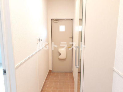 【玄関】 | レジェンド２０