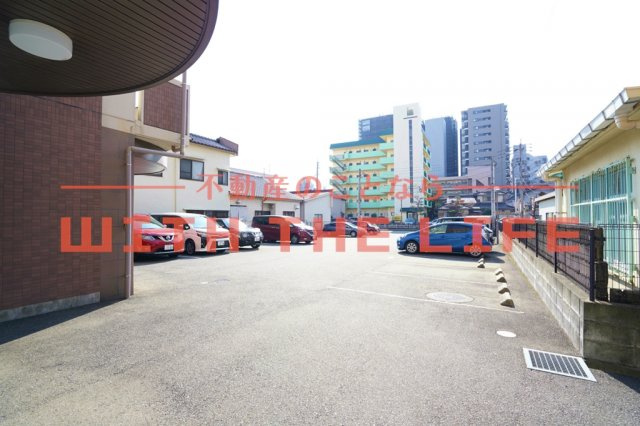 クンプリール【キャッシュバック対象物件】の駐車場|駐車場があります