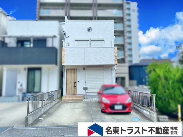 安城市日の出町戸建の外観