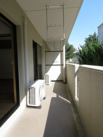 【バルコニー】