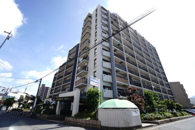 【外観】 | 【上質リノベ】ヴェルシャトー府中 | 現地（2023年10月15日11：00頃）撮影