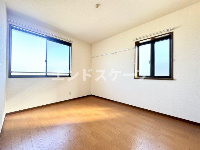 VERDE Bの洋室|高崎、前橋エリアのお部屋探しはエンドスケープまで！お客様の理想お聞かせ下さい♪