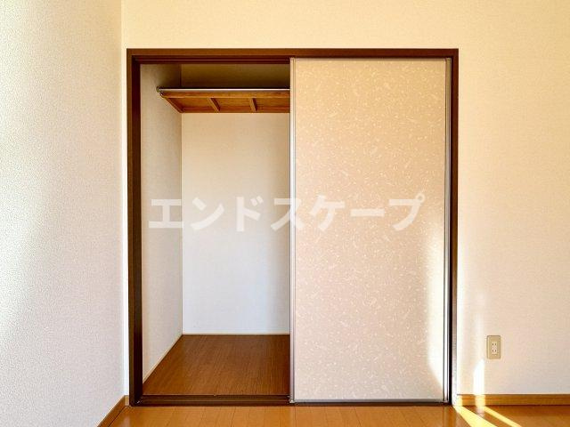 VERDE Bの収納|高崎、前橋エリアのお部屋探しはエンドスケープまで！お客様の理想お聞かせ下さい♪