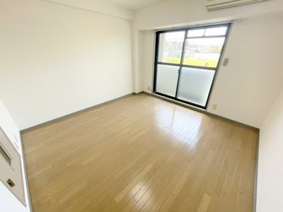 【洋室】 | キャッスルエビス