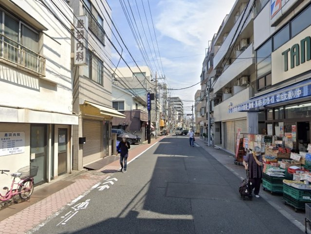 レミタージュ・ド・ハヤシの周辺
