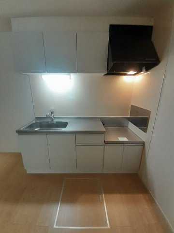 グレイス・ベル　Ⅱのキッチン|コンパクトなキッチンで掃除もラクラク