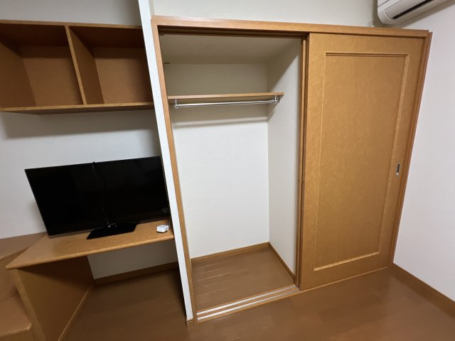 レオパレスフロレスタの収納