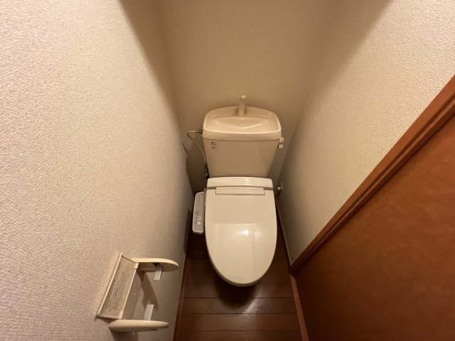 レオパレスフロレスタのトイレ