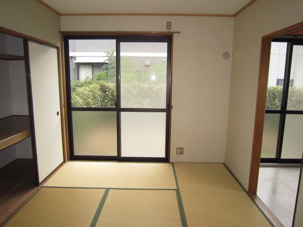 メルベーユ津福【キャッシュバック対象物件】の和室|和室があると落ち着いた雰囲気になりますね