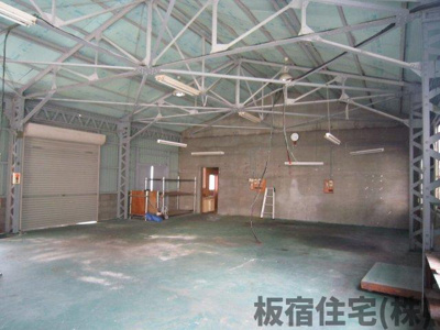  | 長田区浜添通６丁目倉庫