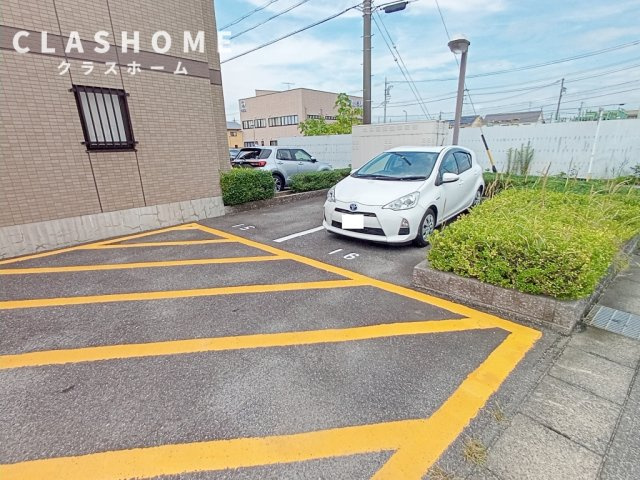 Y’scourt一ツ木　　刈谷市の賃貸ならクラスホーム刈谷店の駐車場