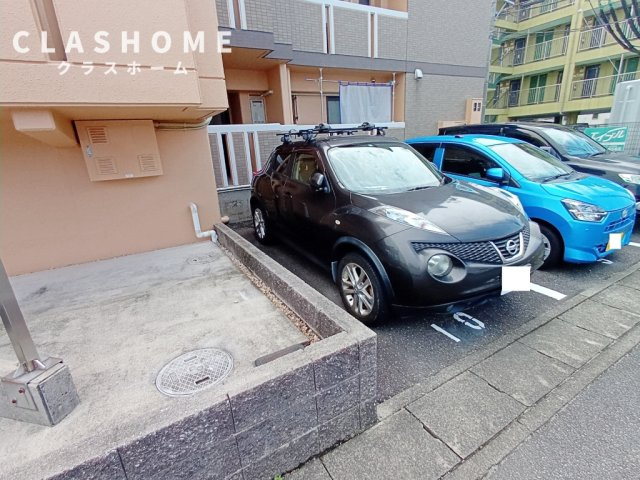 Y’scourt一ツ木　　刈谷市の賃貸ならクラスホーム刈谷店の駐車場