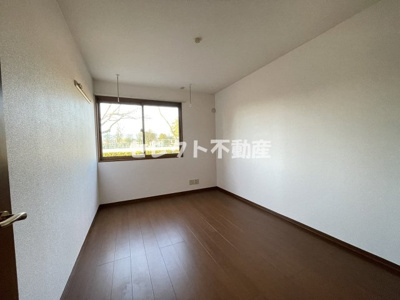 【寝室】 | マウンテンクレストヒロ | 【マウンテンクレストヒロ】その他部屋・スペース