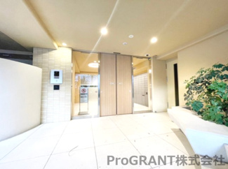 【エントランス】