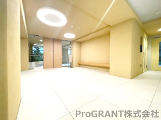 【エントランス】