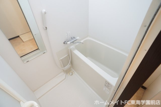 菊池郡菊陽町大字原水の賃貸マンションの浴室
