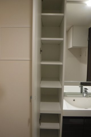 クレスト小杉スクエアの収納