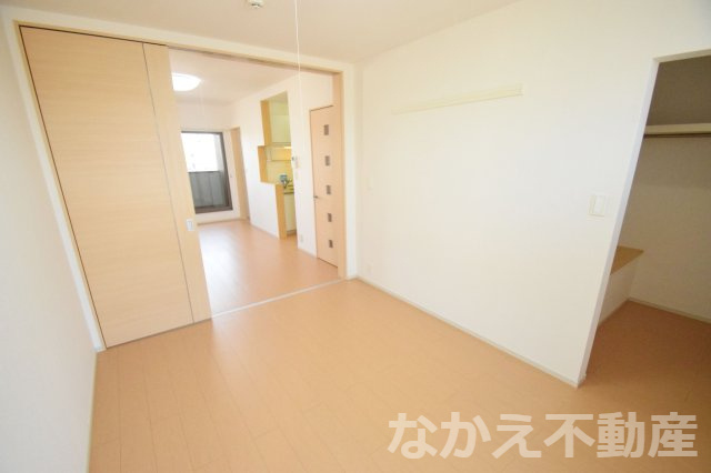【寝室】 | 使い勝手のいい寝室です