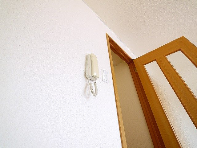 セレーノ東生駒Ｂ棟のセキュリティ|インターホンです
