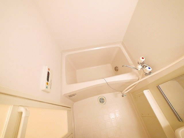 セレーノ東生駒Ｂ棟の浴室|お風呂です