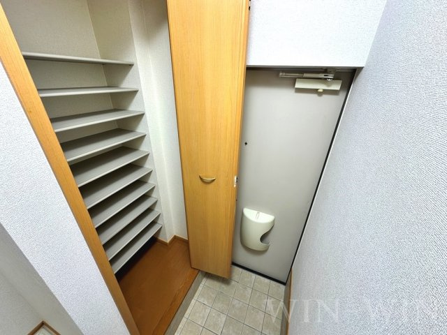 ミニョン アンジュの玄関