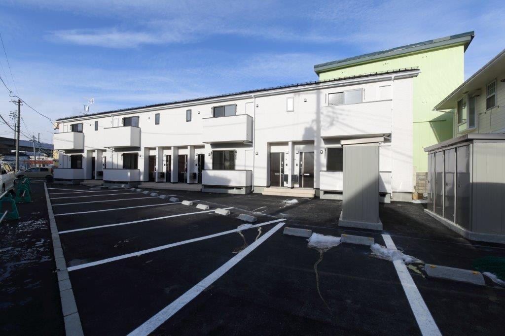 リエットの駐車場