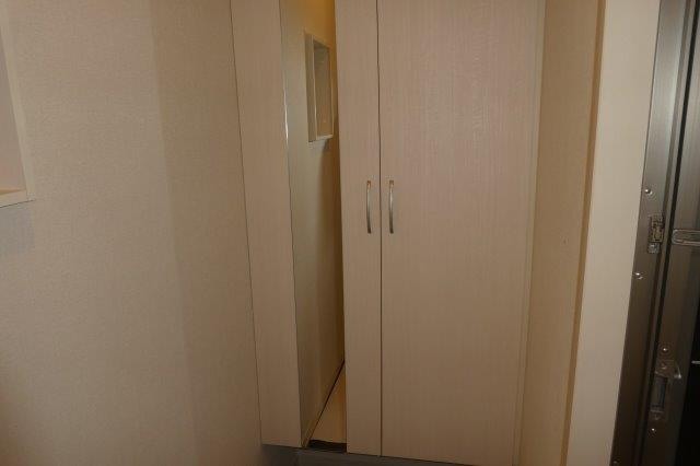 エムズコートの内装|シューズボックス