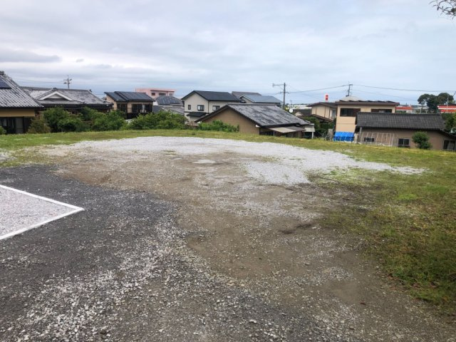 大字本郷北方　売地の外観
