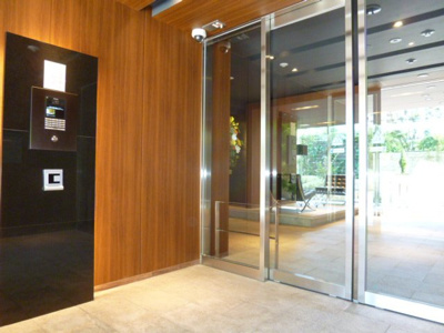 【エントランス】 | グランカサーレ北千里 | エントランス★