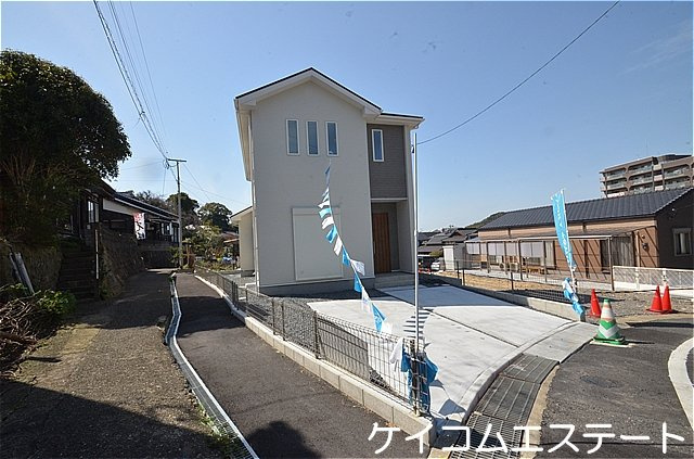 新築住宅　永犬丸東町２丁目の駐車場