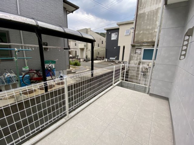 【バルコニー】 | Cube 7