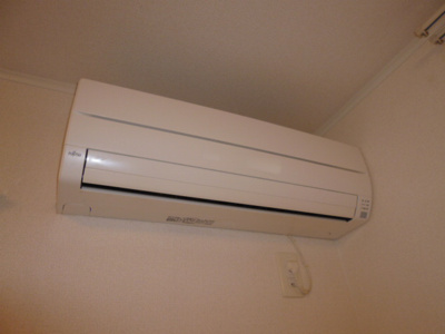 【設備】 | ポミエ | エアコン
